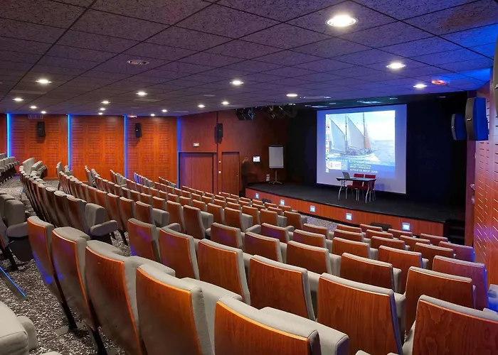 Mercure Centre